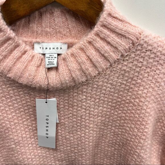 Topshop | Crop Balloon Sleeve Knit Sweater - Picture 4 of 4